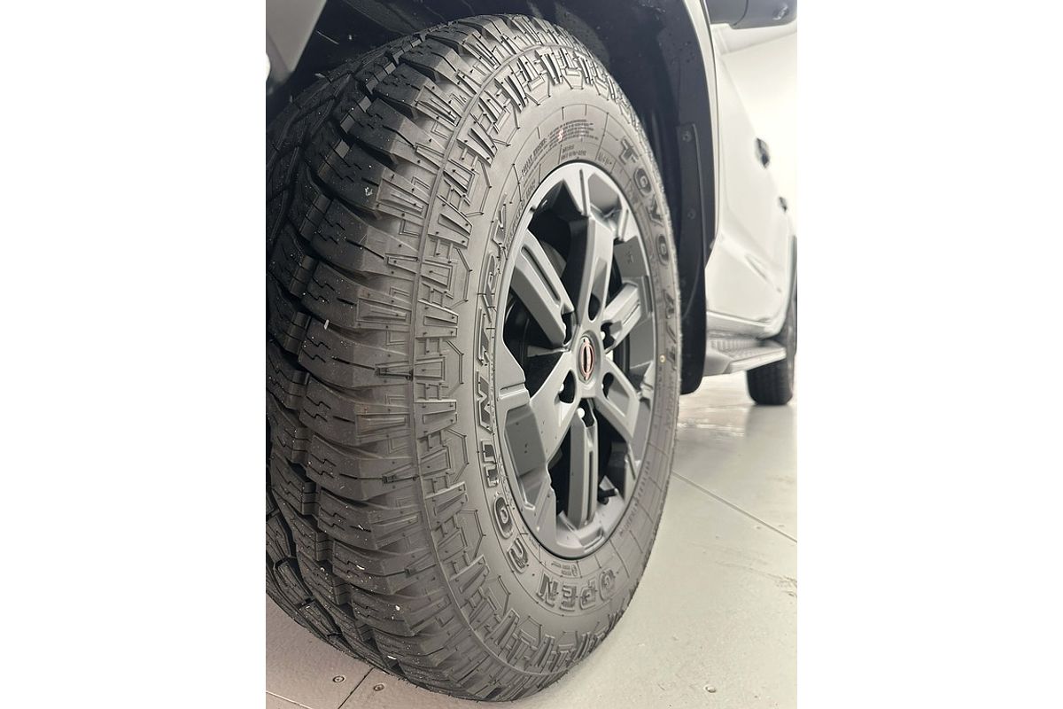 Nissan NAVARA 4X4 2.4 DSL AUTO DC P4X
