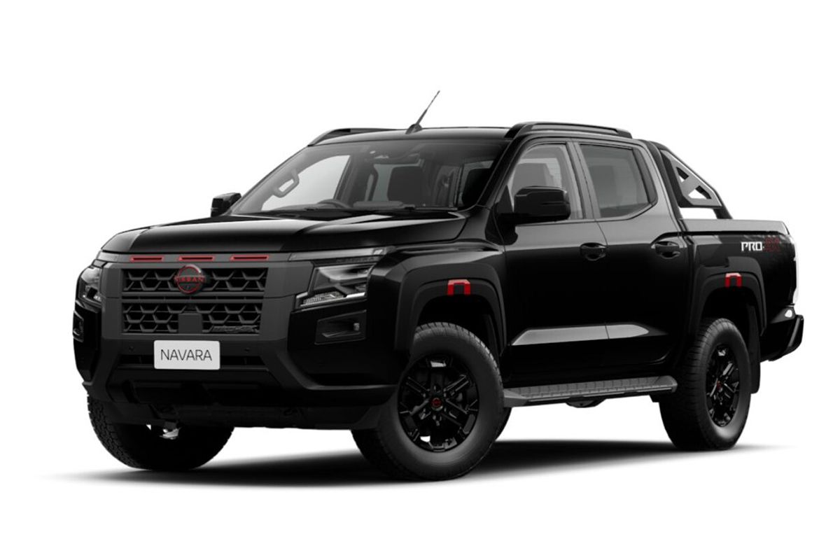 Nissan NAVARA 4X4 2.4 DSL AUTO DC P4X Nissan NAVARA 4X4 2.4 DSL AUTO DC P4X