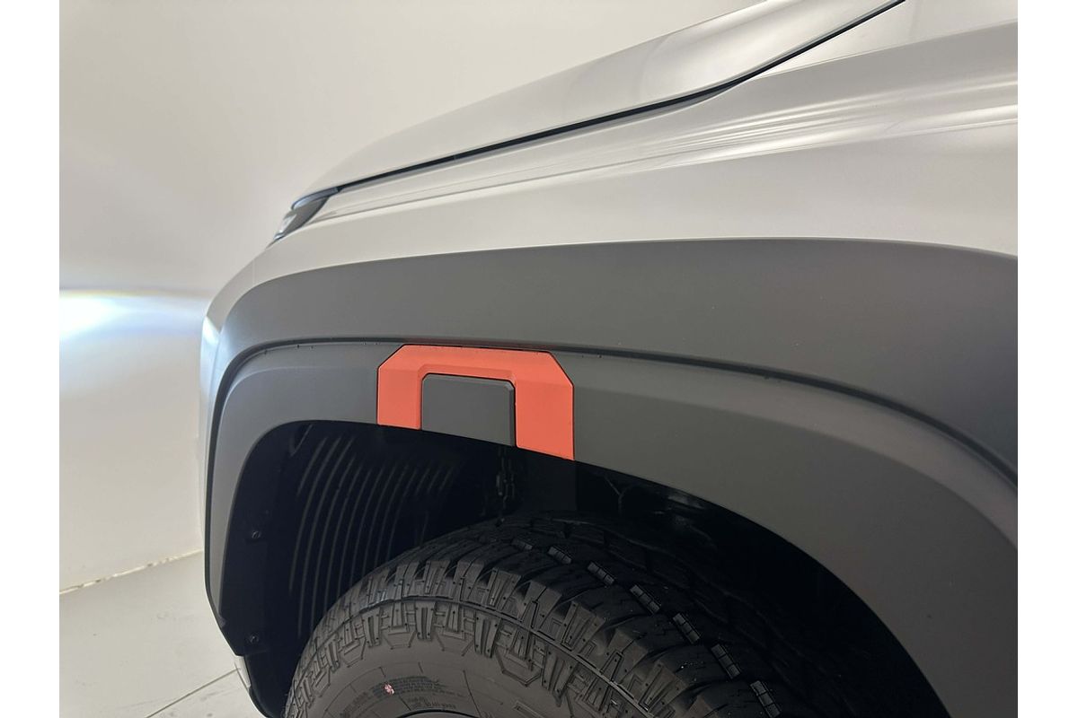 Nissan NAVARA 4X4 2.4 DSL AUTO DC P4X
