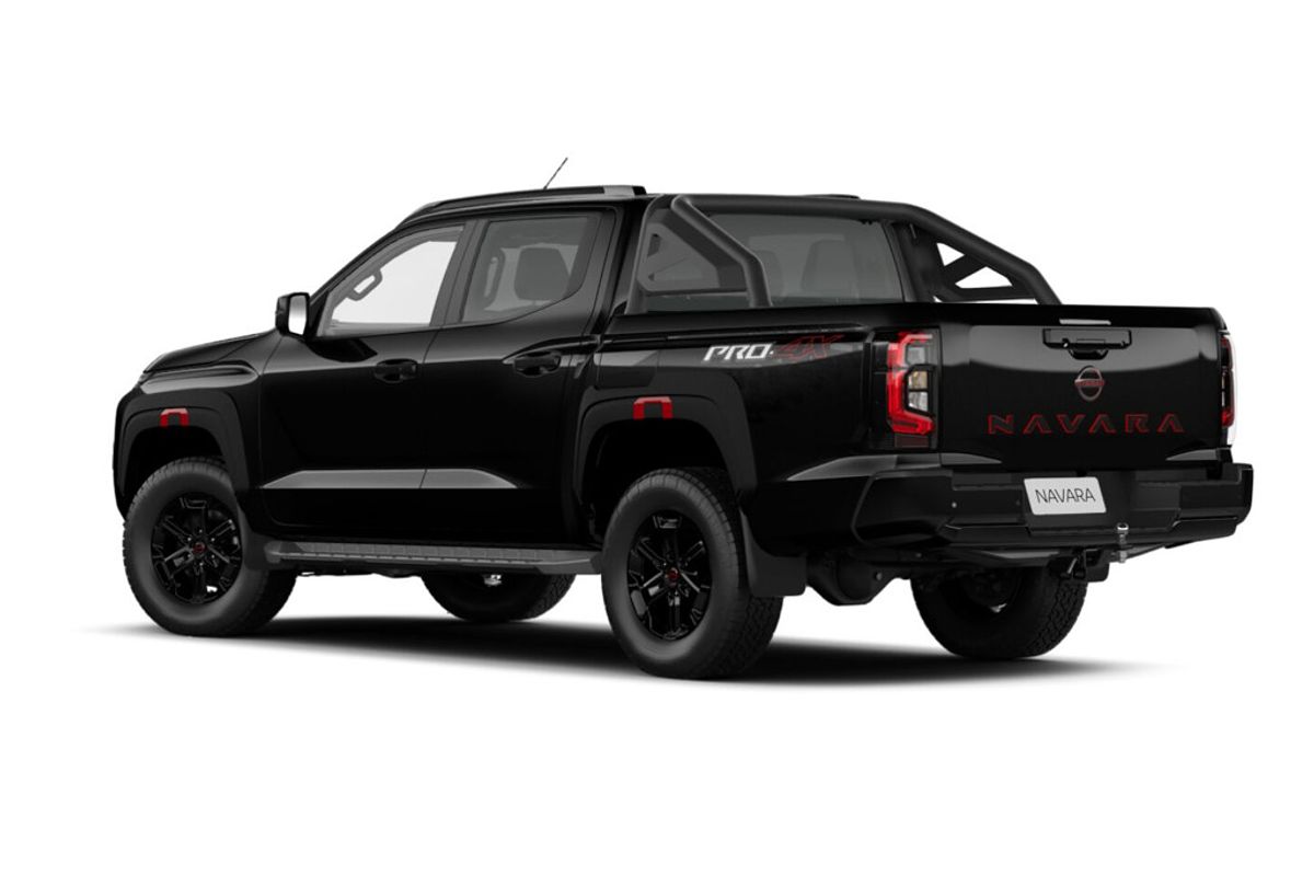 Nissan NAVARA 4X4 2.4 DSL AUTO DC P4X Nissan NAVARA 4X4 2.4 DSL AUTO DC P4X