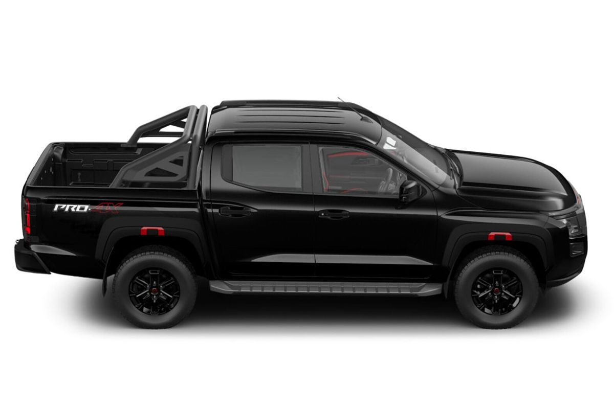 Nissan NAVARA 4X4 2.4 DSL AUTO DC P4X