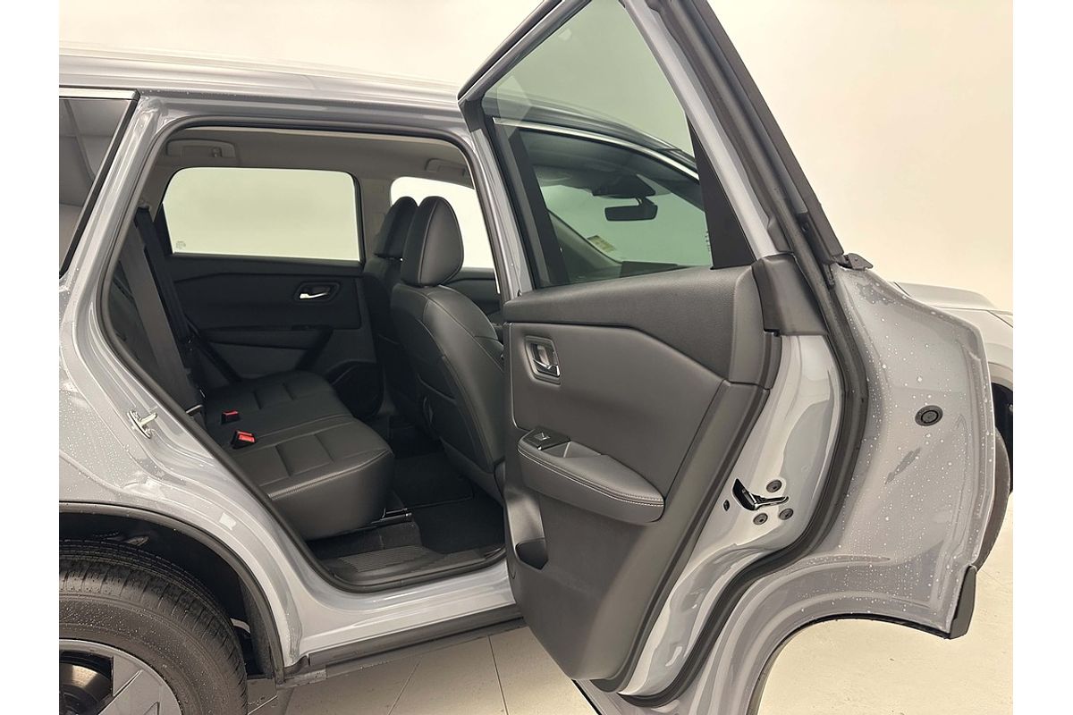Nissan X-TRAIL 2WD AUTO ST-L MY26
