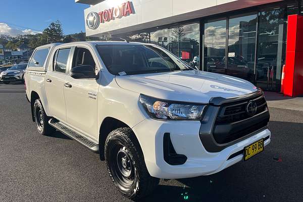 2021 Toyota Hilux SR GUN126R 4X4