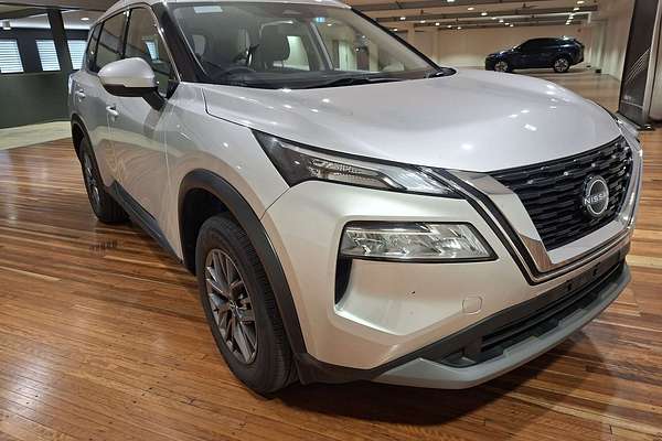 2023 Nissan X-TRAIL ST T33