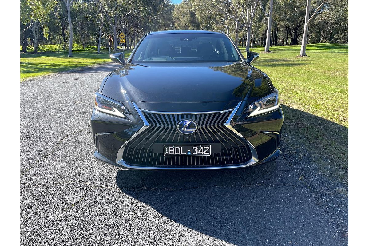 2021 Lexus ES ES300h Sports Luxury AXZH10R