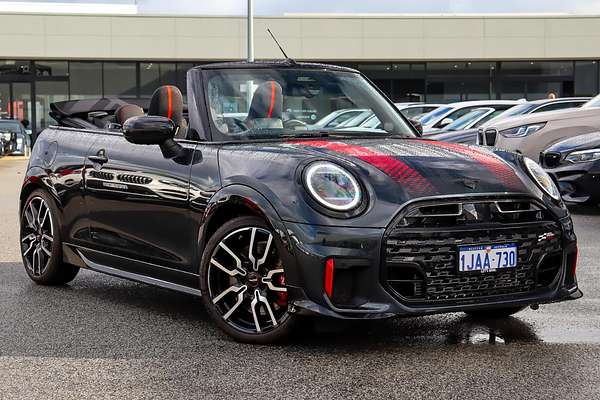 2025 MINI Cooper JCW Classic F67