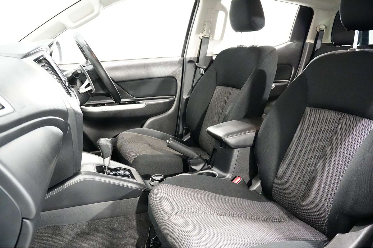 2021 Mitsubishi Triton GLS MR 4X4