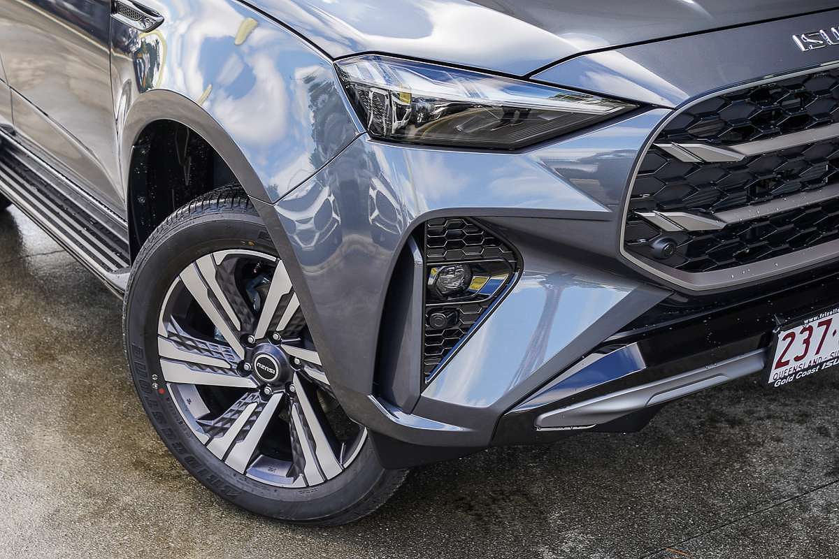 2026 Isuzu MU-X LS-T