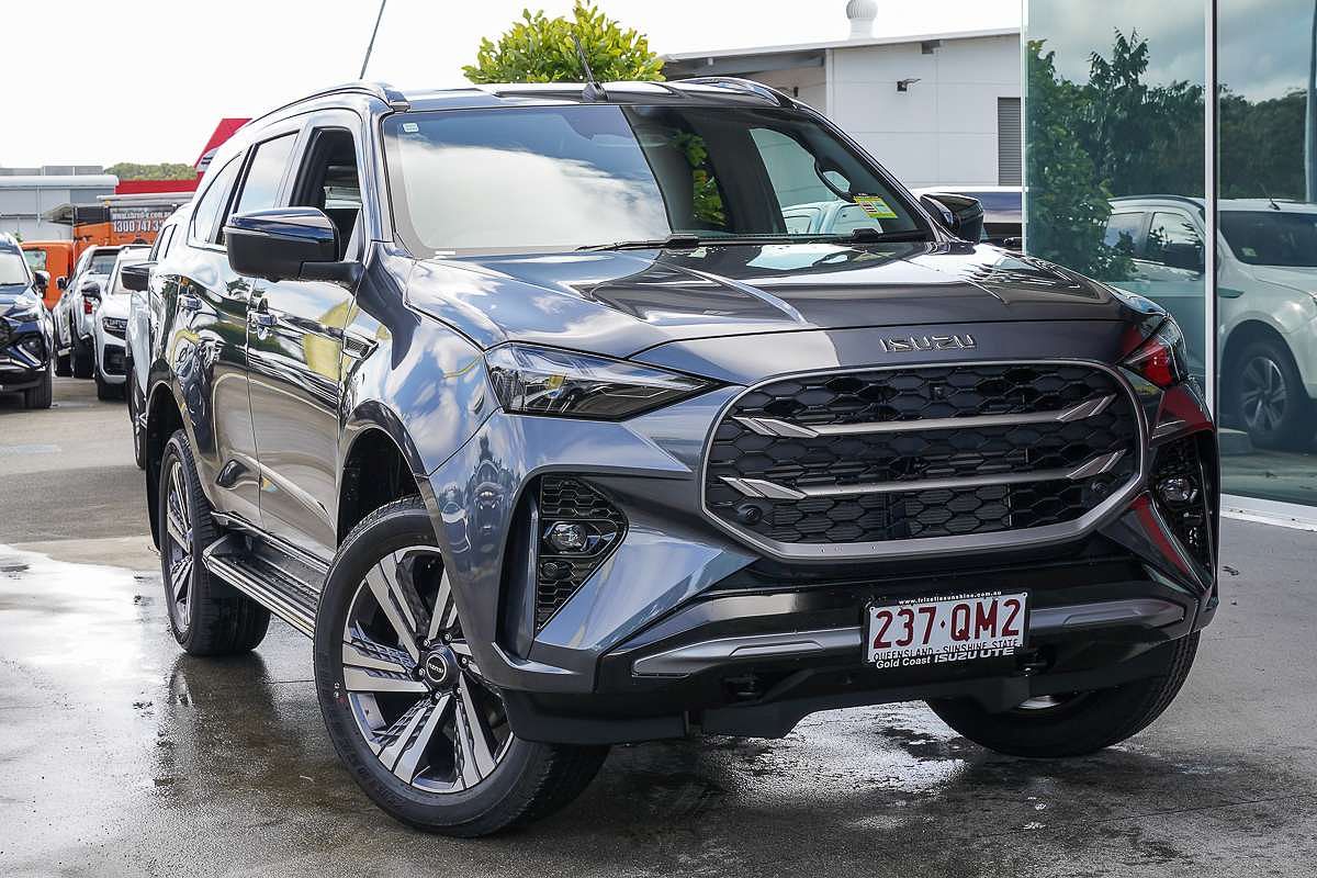 2026 Isuzu MU-X LS-T