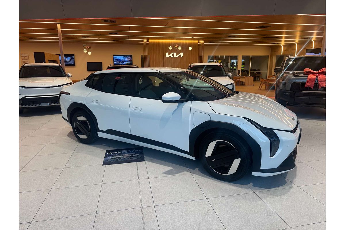 2025 Kia EV4 Air Standard Range CT
