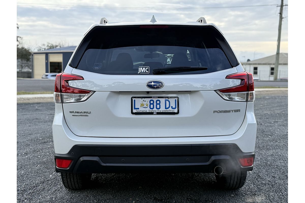 2023 Subaru Forester 2.5i Premium S5