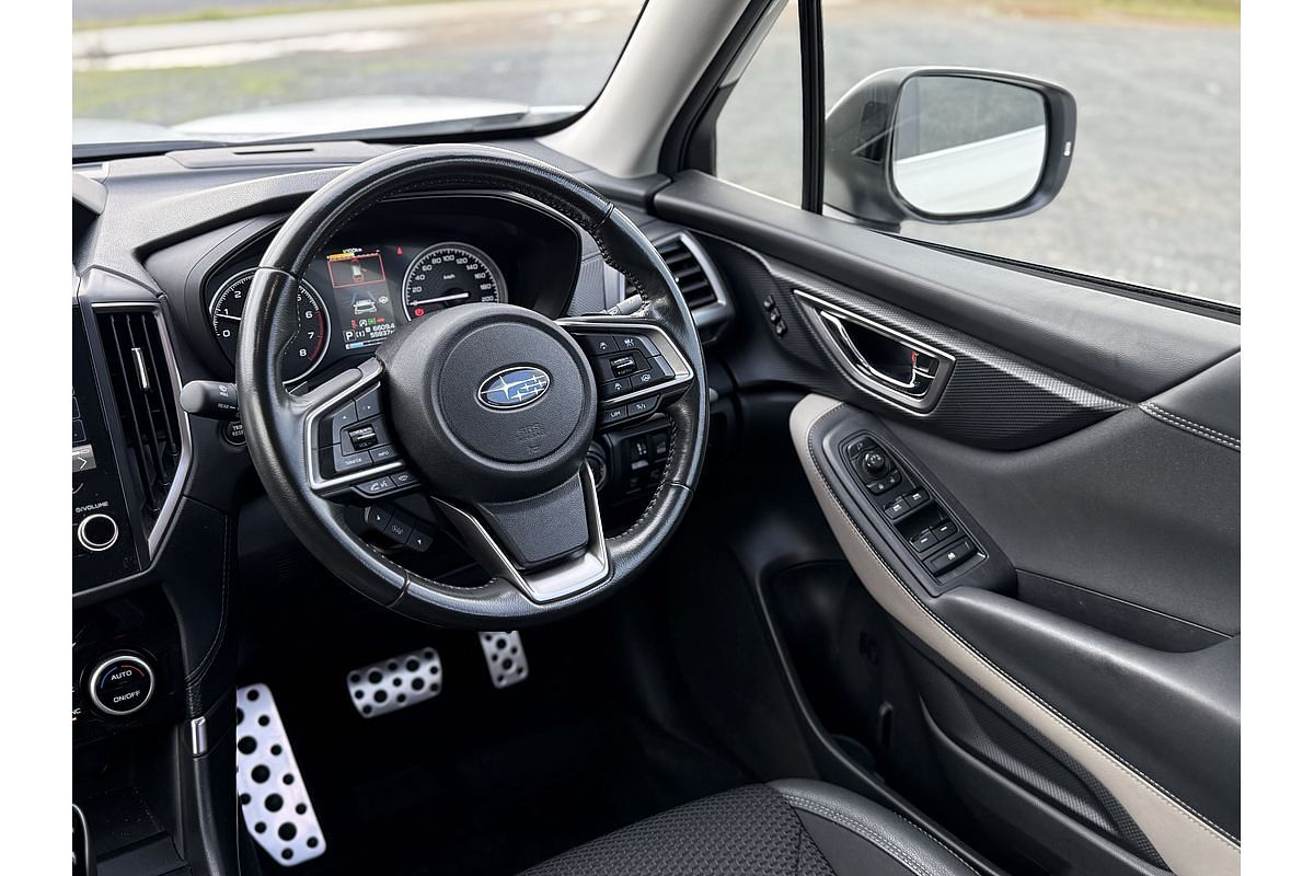 2023 Subaru Forester 2.5i Premium S5