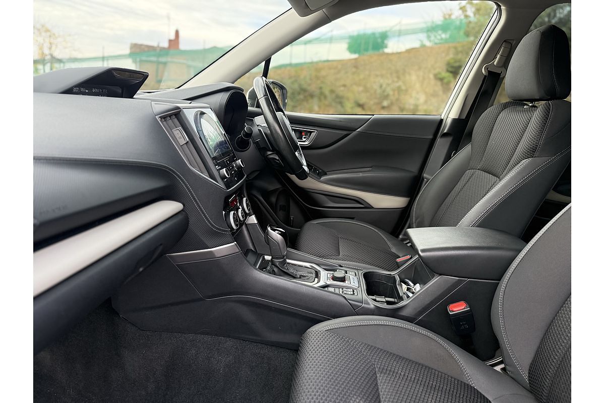 2023 Subaru Forester 2.5i Premium S5