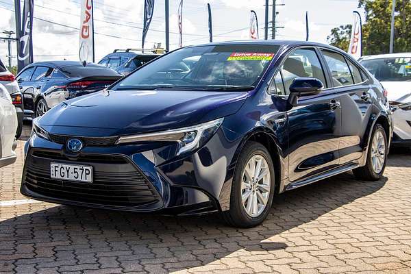 2024 Toyota Corolla Ascent Sport Hybrid ZWE219R