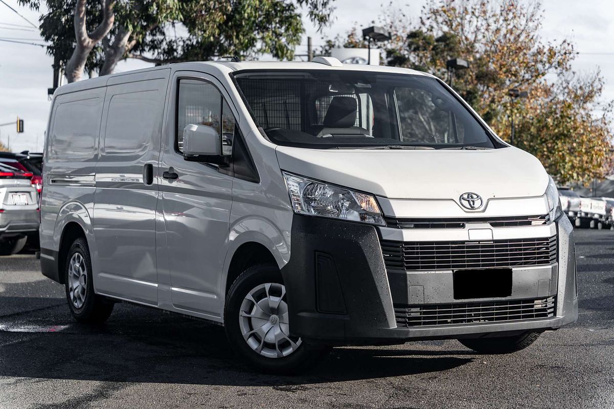 2021 Toyota Hiace GDH300R LWB