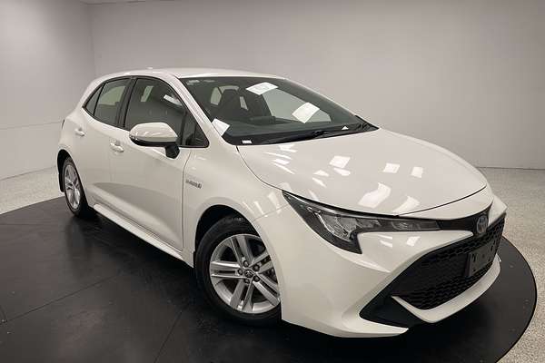2018 Toyota Corolla Ascent Sport Hybrid ZWE211R