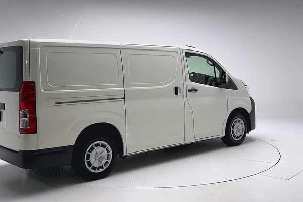 2023 Toyota Hiace GDH300R LWB thumb-7