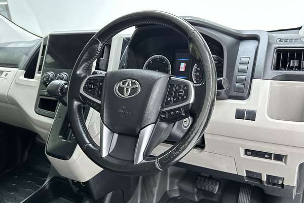 2023 Toyota Hiace GDH300R LWB thumb-18