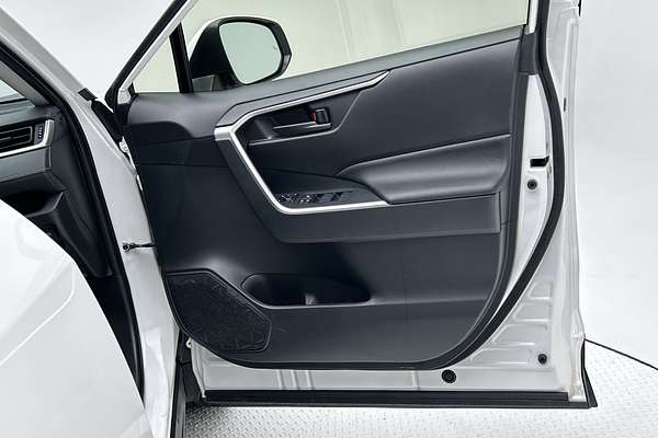 2024 Toyota RAV4 GX MXAA52R thumb-18
