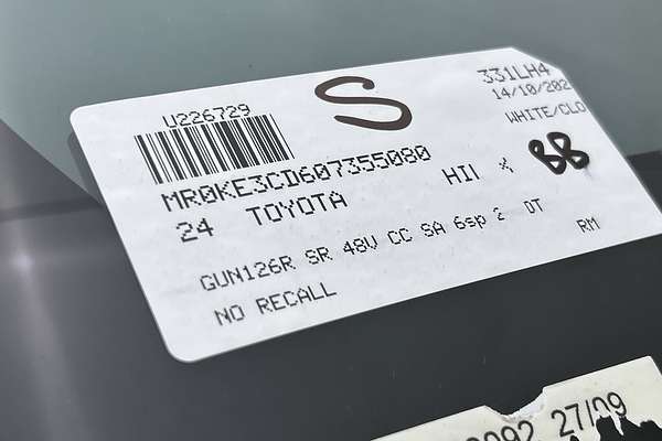 2024 Toyota Hilux SR 48V GUN126R 4X4 thumb-23