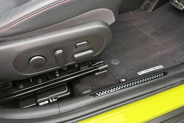 2024 Hyundai Kona Premium N Line SX2.V2 thumb-8