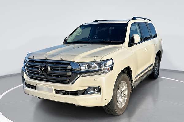 2020 Toyota Landcruiser Sahara VDJ200R