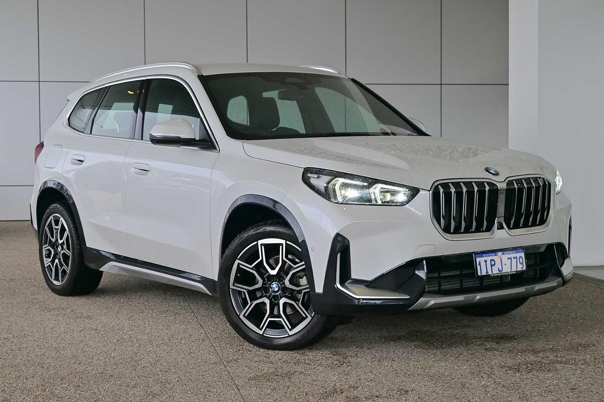 2025 BMW X1 sDrive18i U11