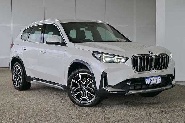 2025 BMW X1 sDrive18i U11
