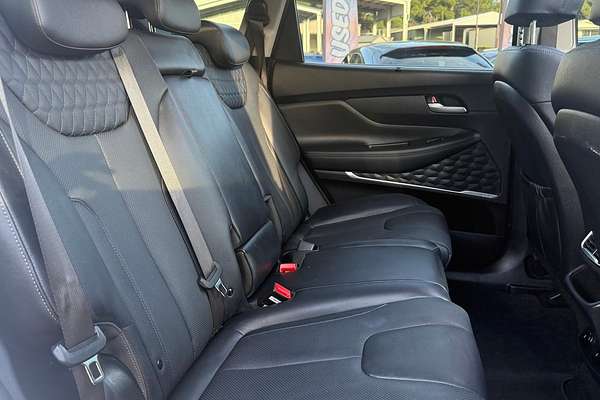 2019 Hyundai Santa Fe Highlander TM thumb-10