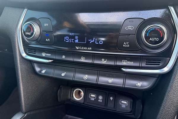 2019 Hyundai Santa Fe Highlander TM thumb-20