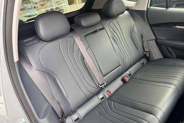 2026 Geely EX5 Inspire Extended Range E245 thumb-7