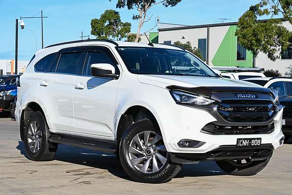 2023 Isuzu MU-X LS-U
