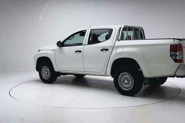 2020 Mitsubishi Triton GLX ADAS MR Rear Wheel Drive thumb-5