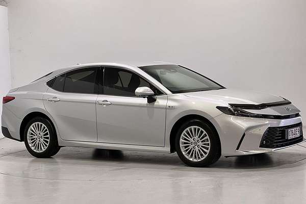 2025 Toyota Camry Ascent Sport AXVH80R
