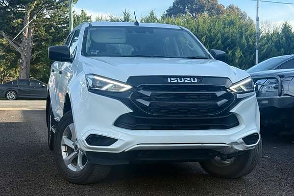 2023 Isuzu MU-X LS-M