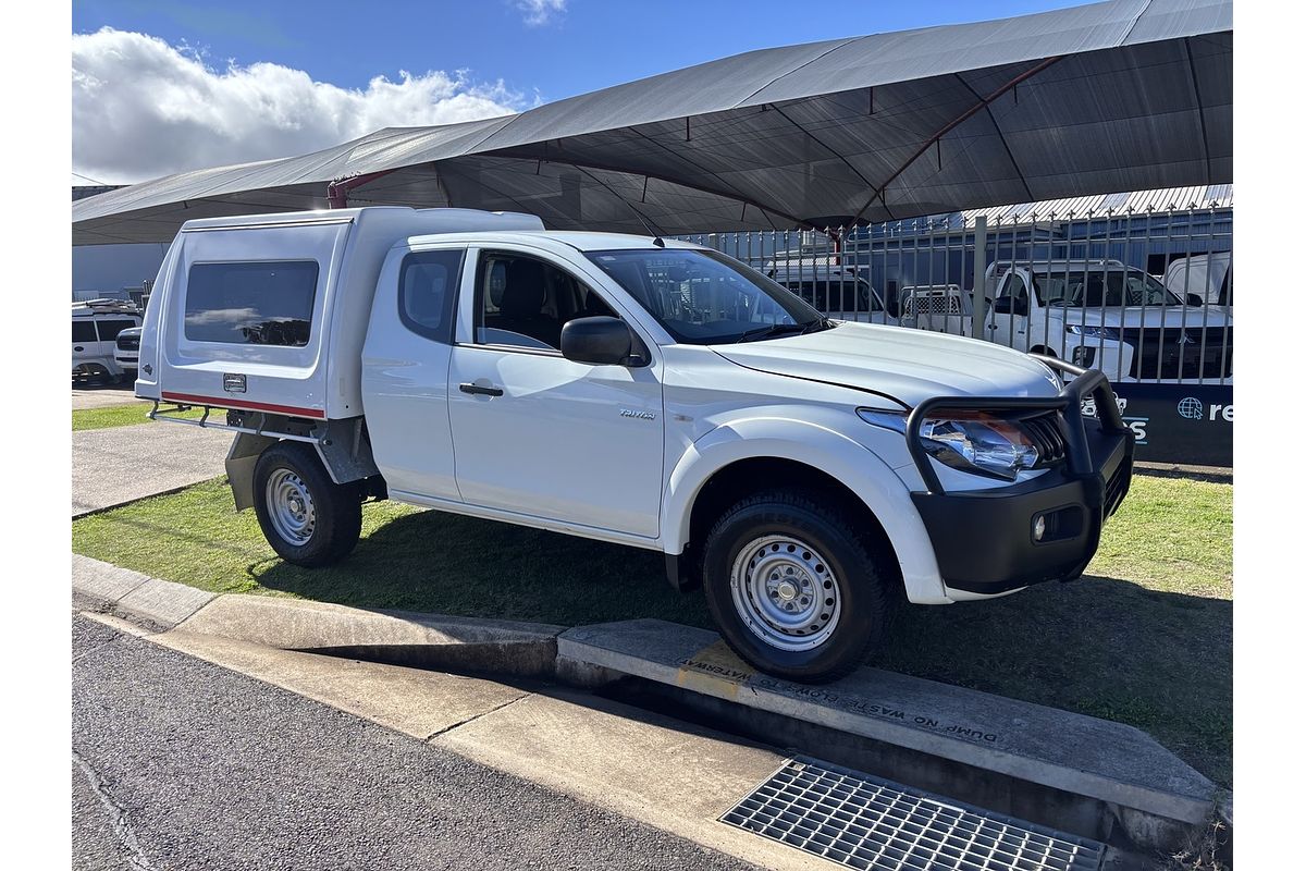 2018 Mitsubishi Triton GLX MQ 4X4