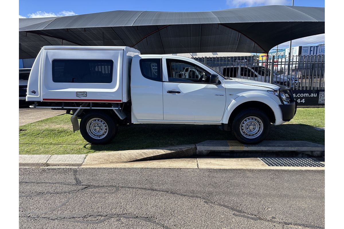 2018 Mitsubishi Triton GLX MQ 4X4