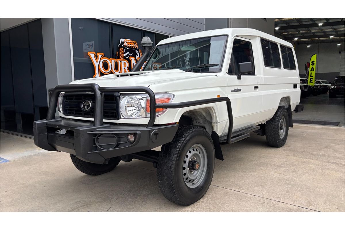 2011 Toyota Landcruiser WORKMATE (4x4) 3 SEAT VDJ78R 09 UPGRADE