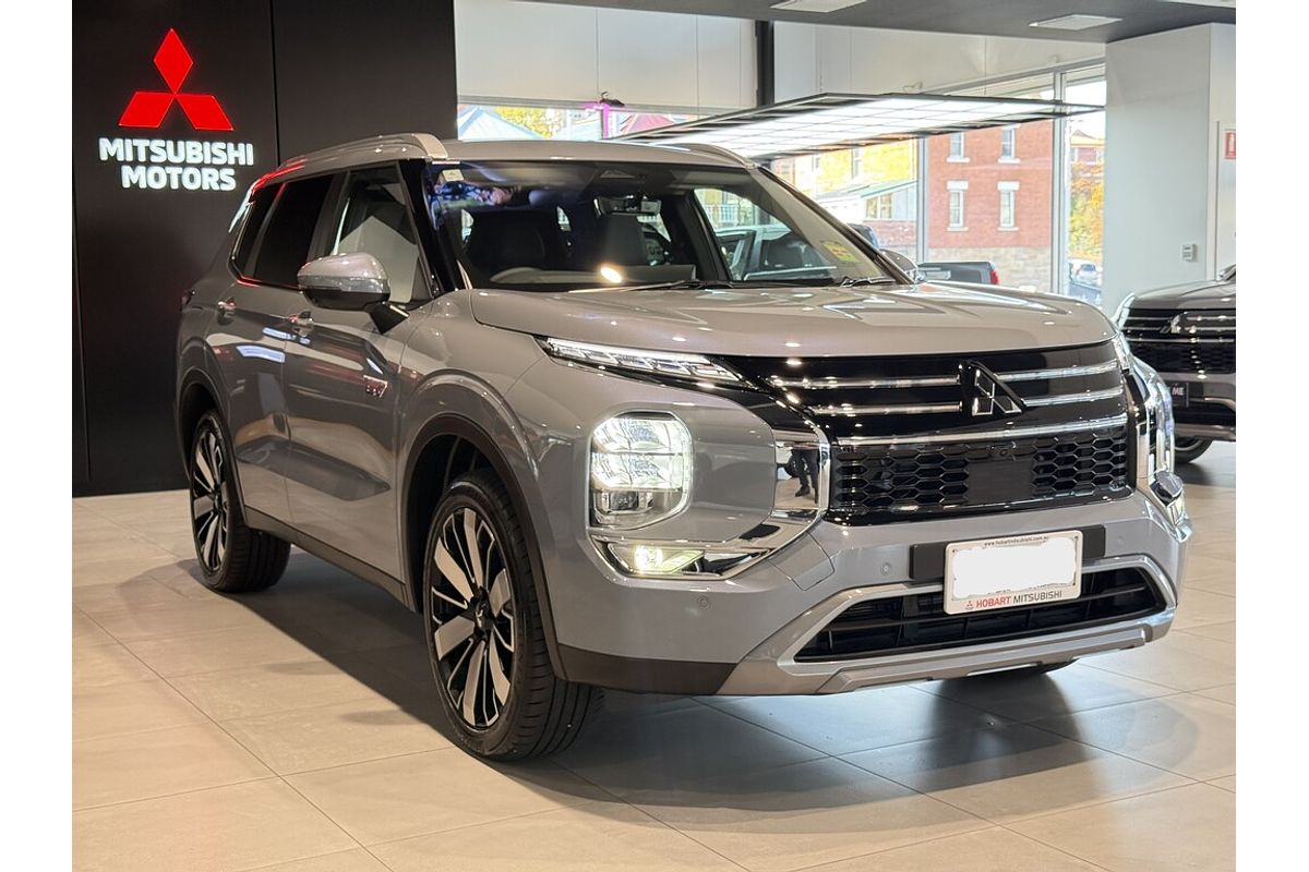 2025 Mitsubishi Outlander PHEV Aspire ZM