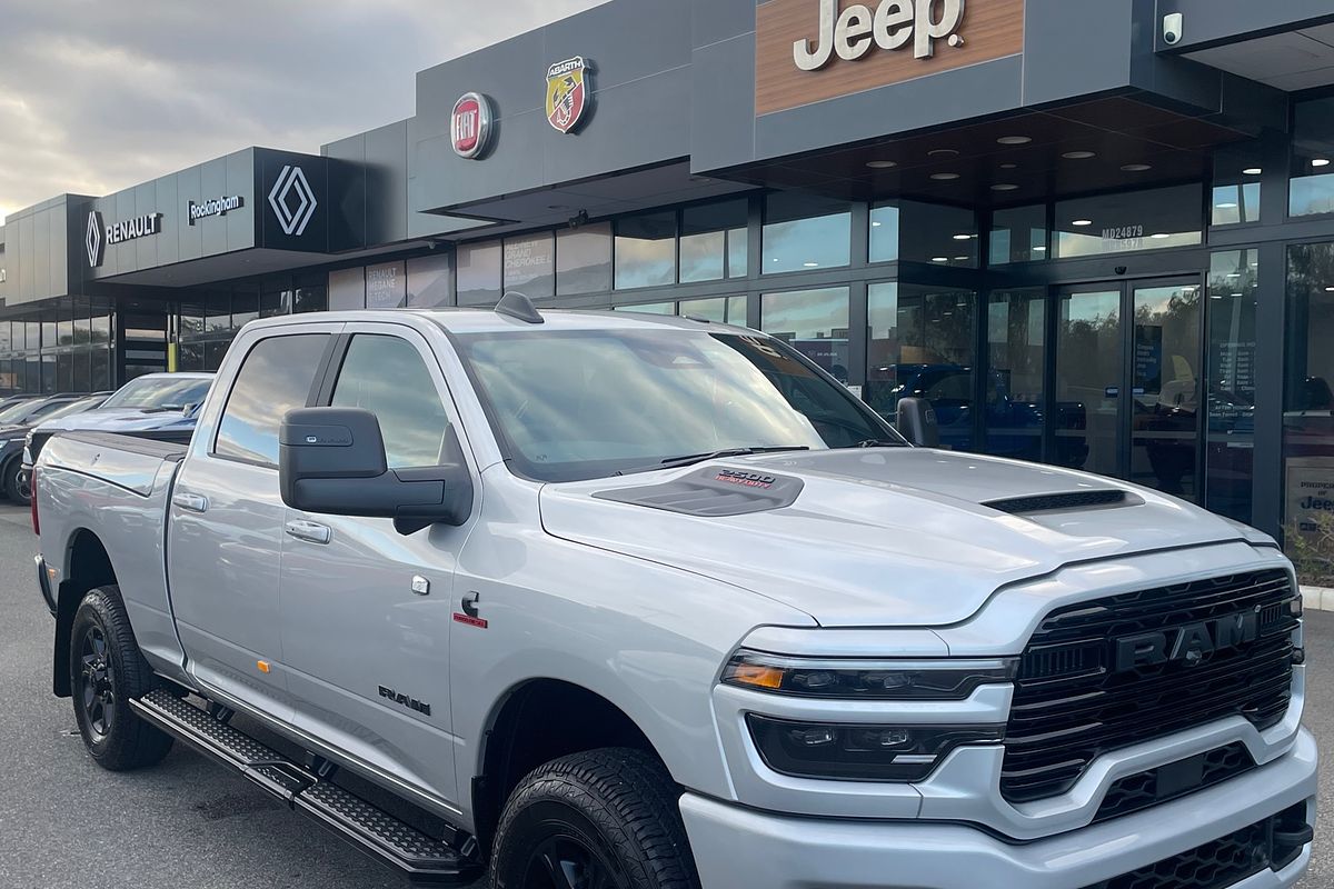 2026 RAM 2500 Laramie Rambox DJ 4X4