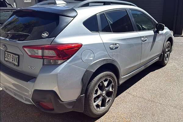 2018 Subaru XV 2.0i G5X thumb-4