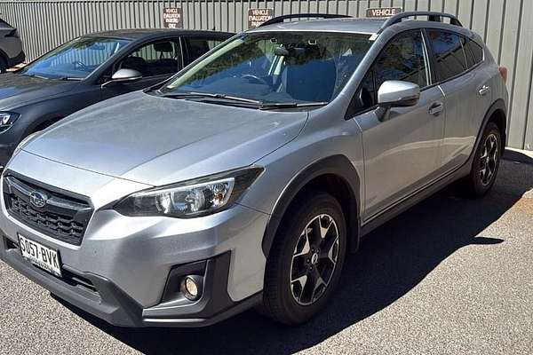 2018 Subaru XV 2.0i G5X thumb-2
