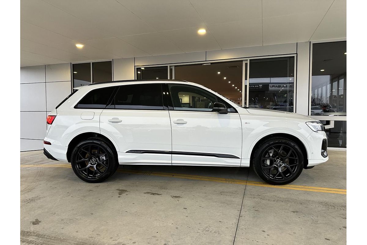 2026 Audi Q7 TDI 210kW S line 4M
