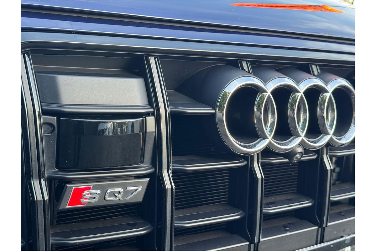 2023 Audi SQ7 TFSI 4M