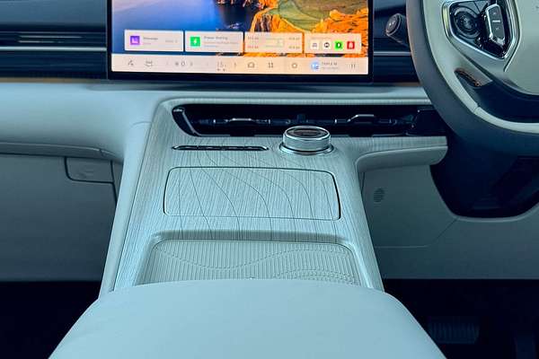 2026 Geely Starray EM-i Inspire Extended Range P145
