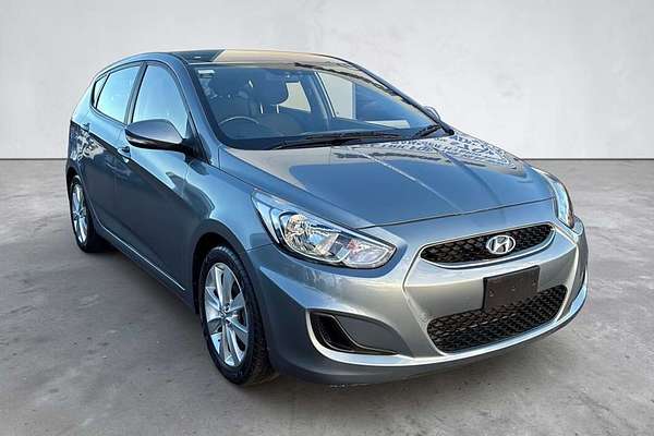 2018 Hyundai Accent Sport RB6