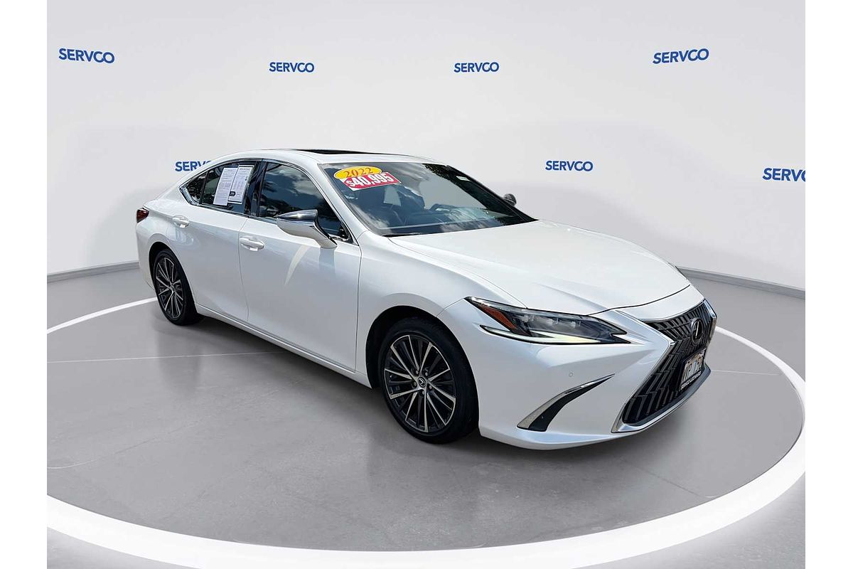 2022 Lexus ES Luxury