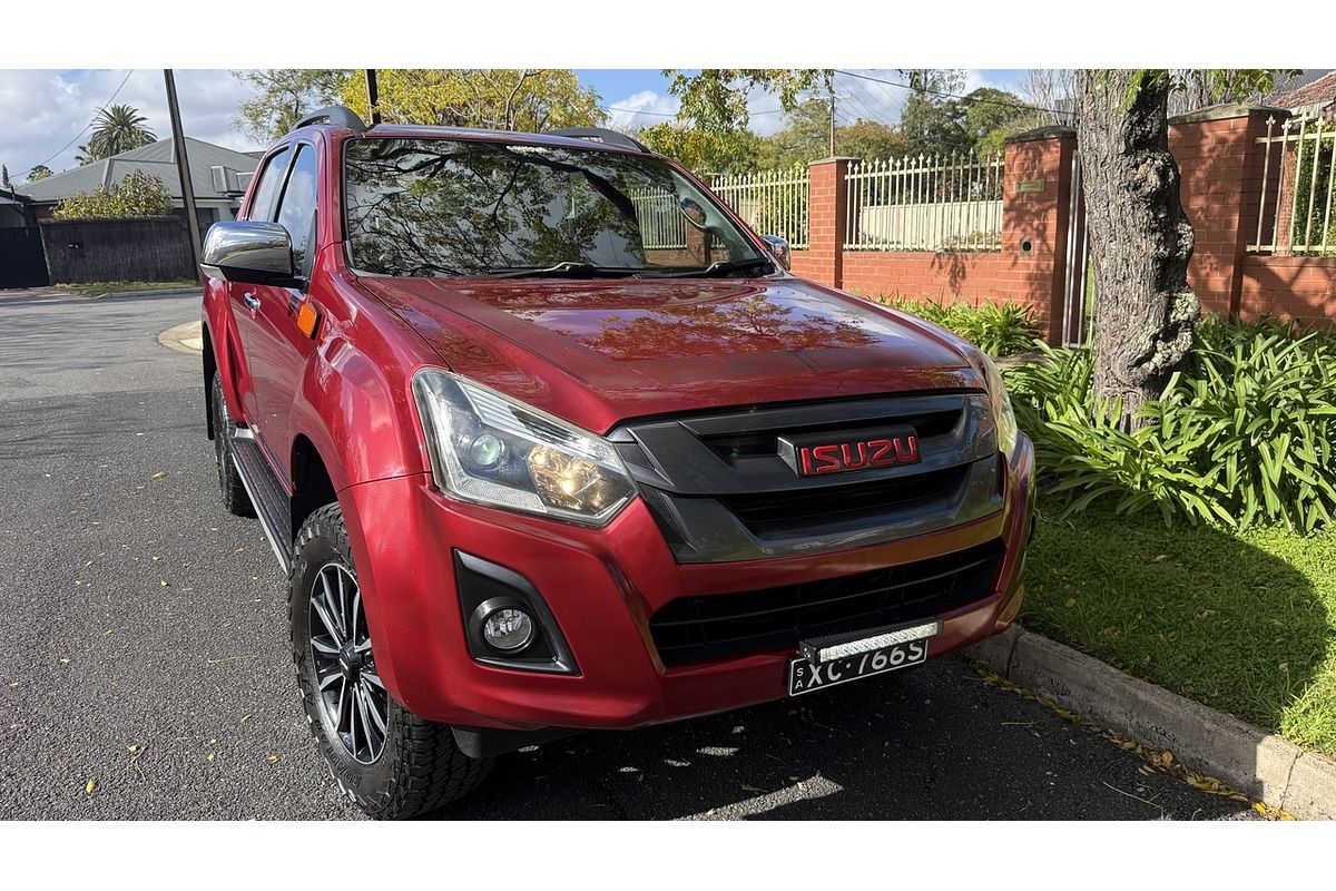 2019 Isuzu D-MAX X-RUNNER LTD ED RED (4x4) TF MY19 4X4