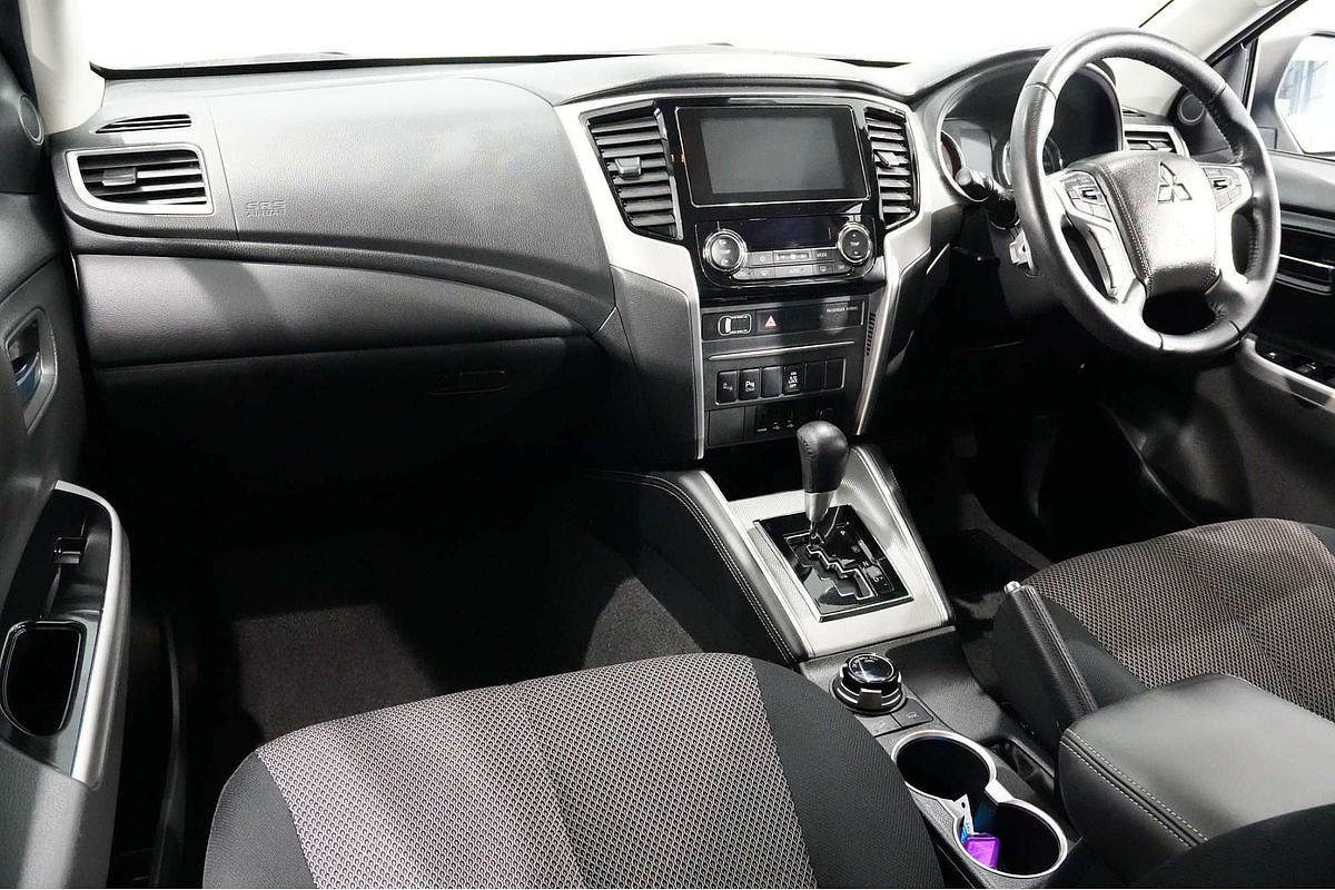 2021 Mitsubishi Triton GLS MR 4X4