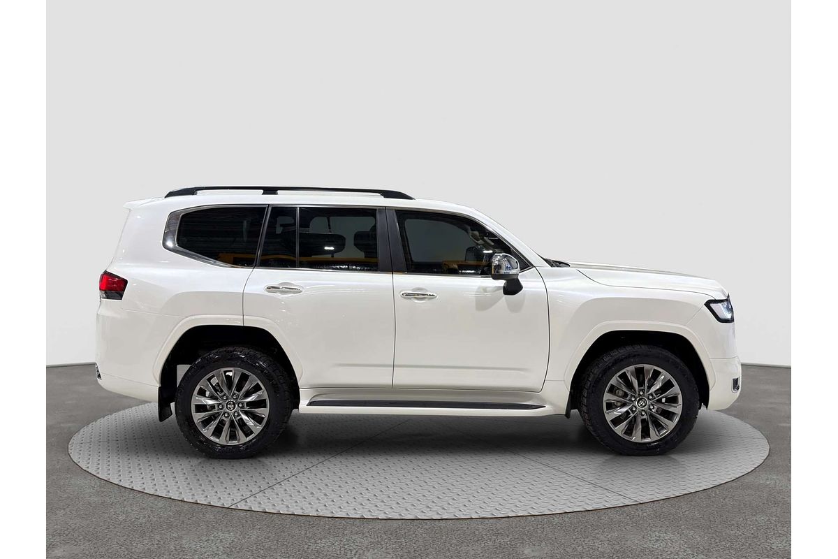 2023 Toyota Landcruiser Sahara ZX FJA300R
